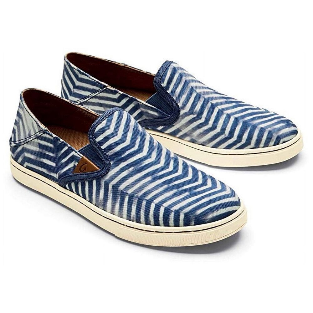 Olukai Pehuea Pa’i Lava Rock‎ Off White Slip On Lightweight Sneakers Blue Sz 6